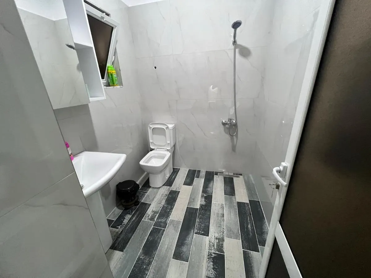 Ledio Guest House Pogradec