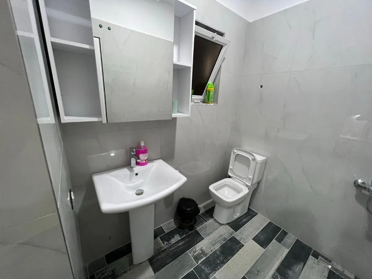 Ledio Guest House Pogradec